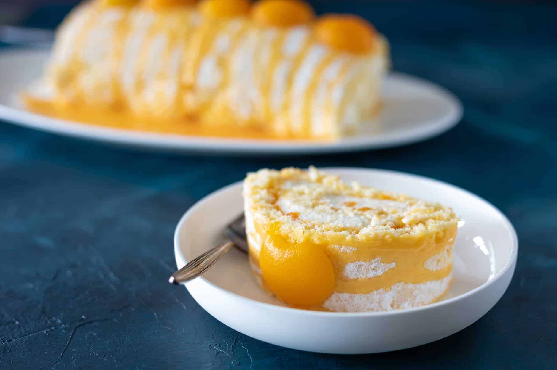 Abrikozenrol met oranje glazuur